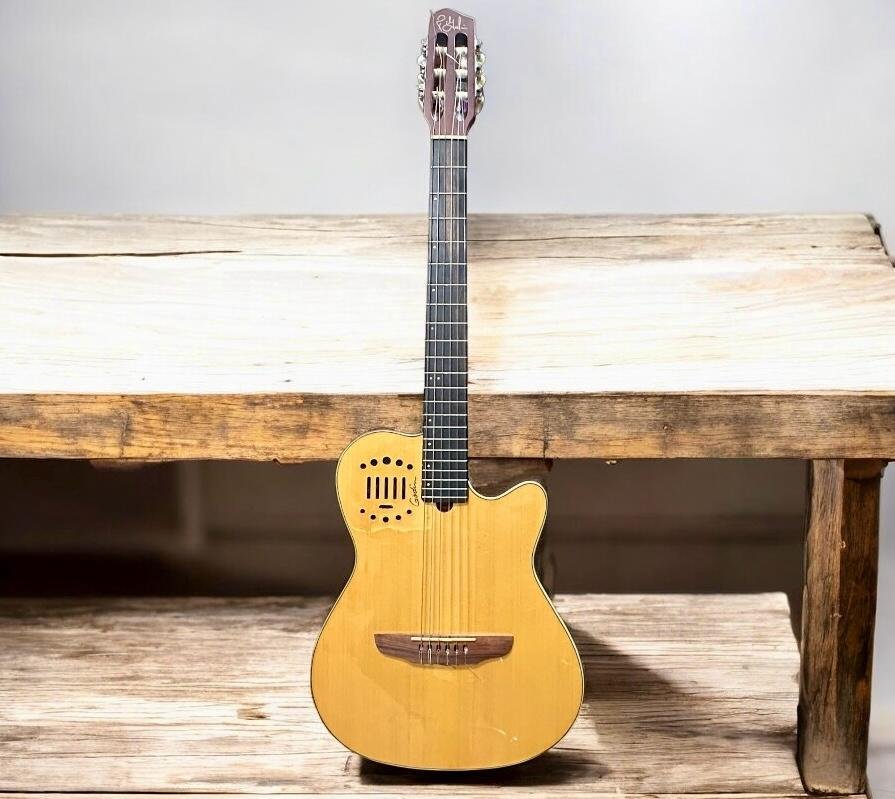 Violão Godin Grand Concert Duet Ambiance - Nylon - Seminovo